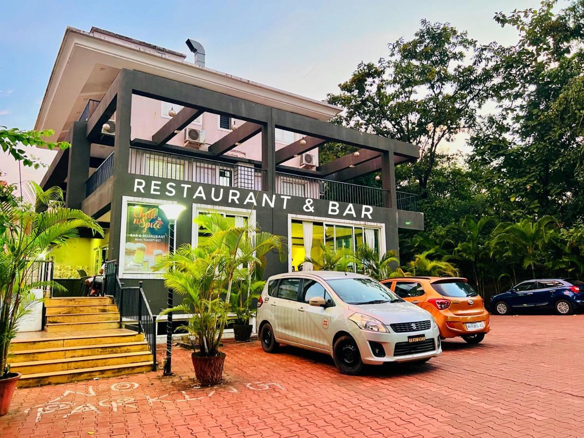 4Bhk Stunning Apartment With Pool 2Bhkx2 Old Goa Exteriör bild